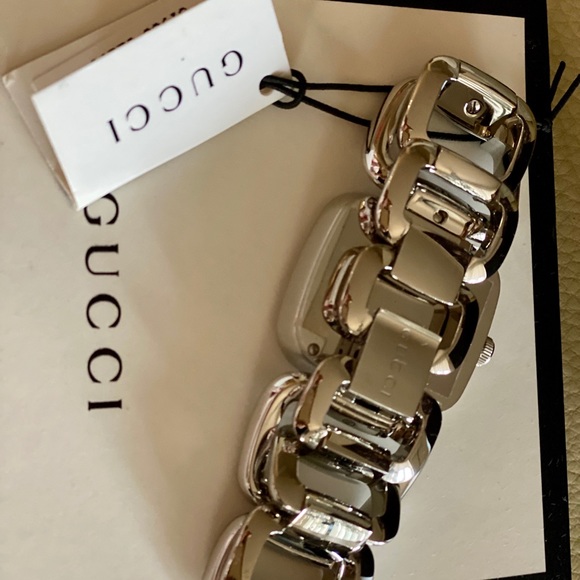 Gucci Watch - Picture 3 of 3
